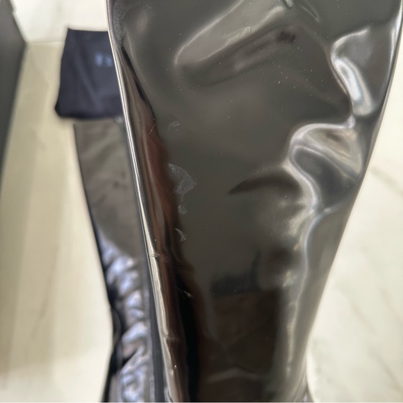 Burberry Knee High Heeled Boots with Original Box & Dust bag - Picture 9 of 14